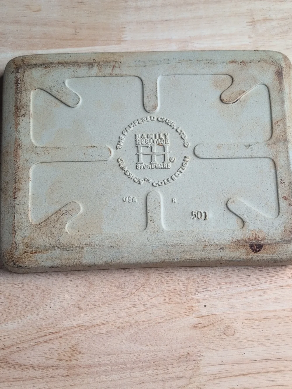 Pampered Chef Stoneware Bakeware 10 X 7
